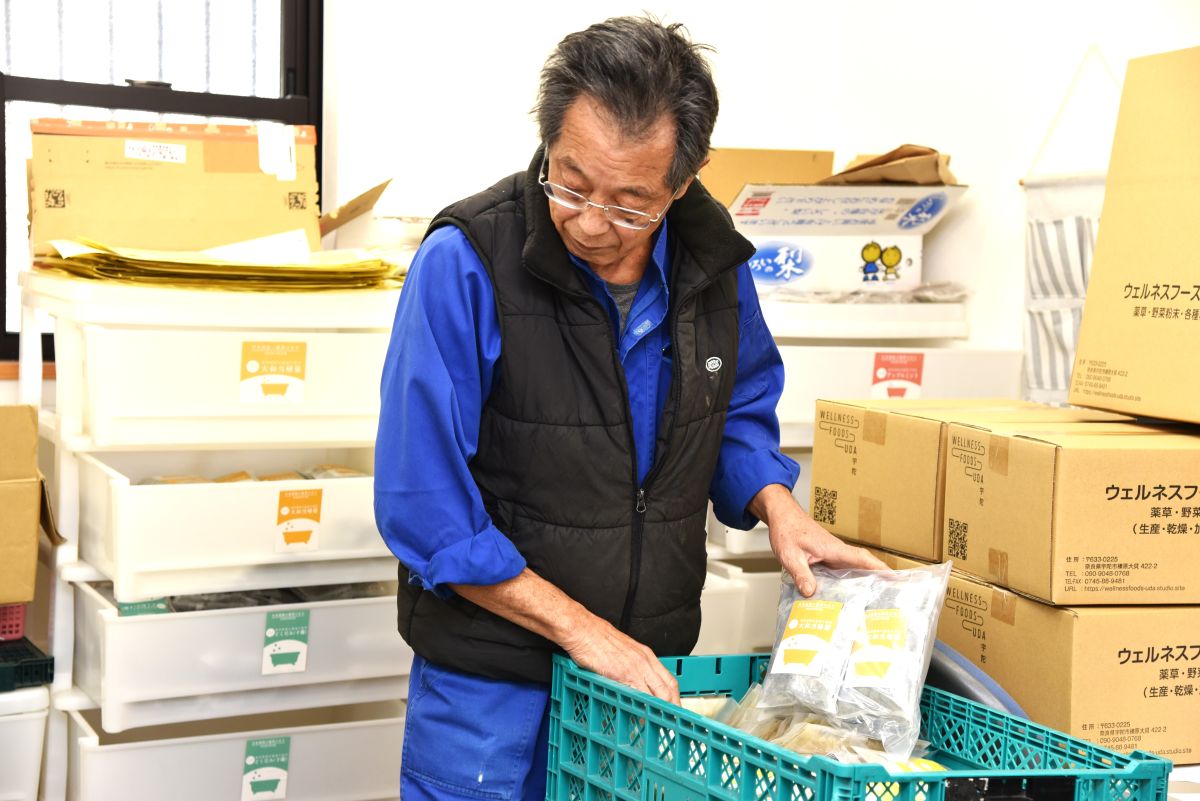 返礼品の出荷準備の様子