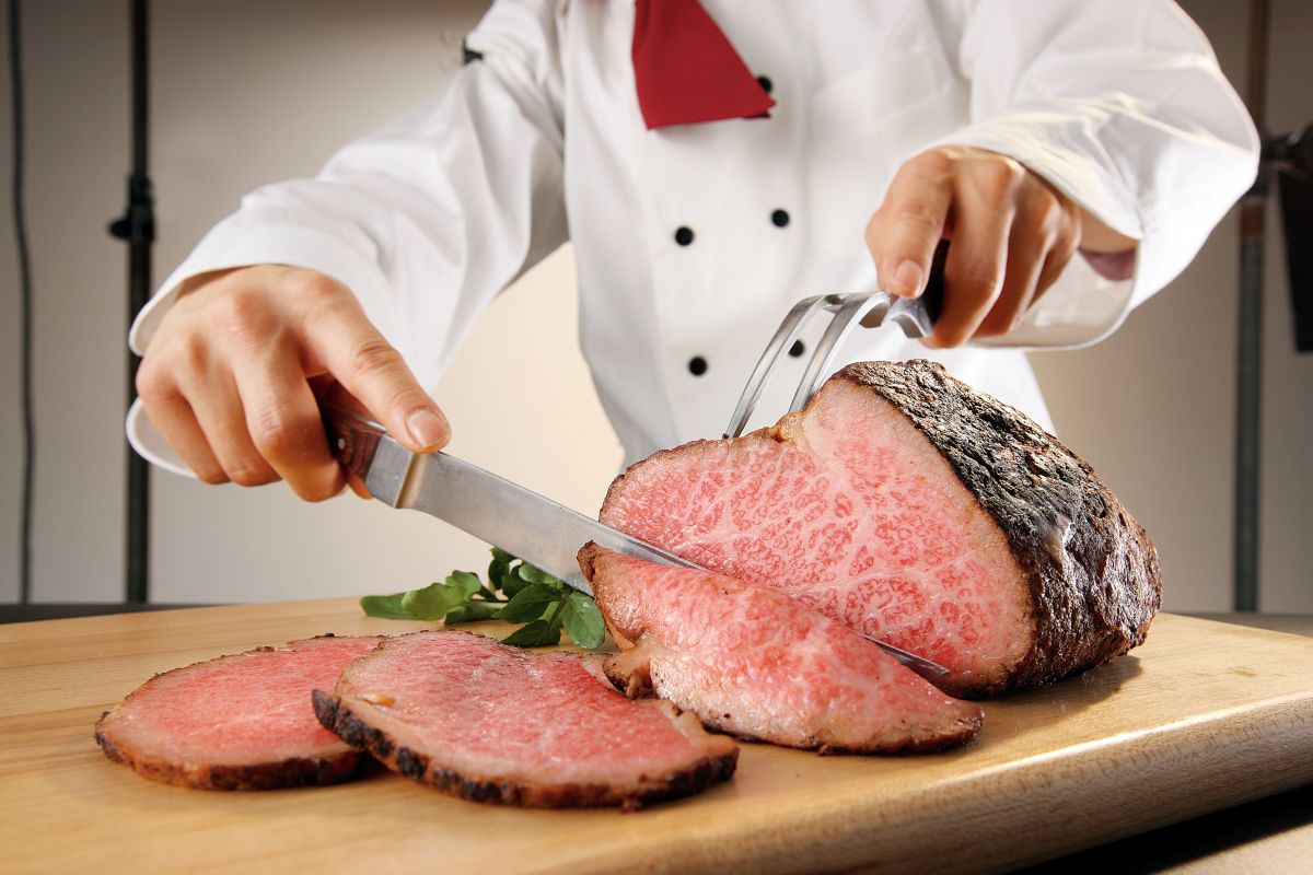 「うし源」が誇るローストビーフ