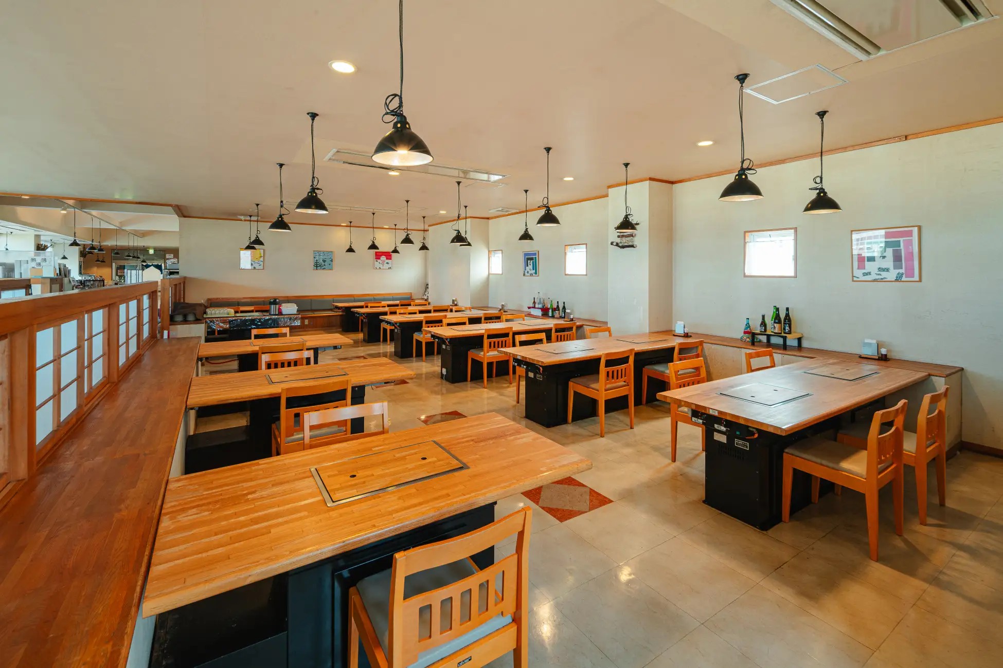 海鮮レストラン「海のだいどこや」